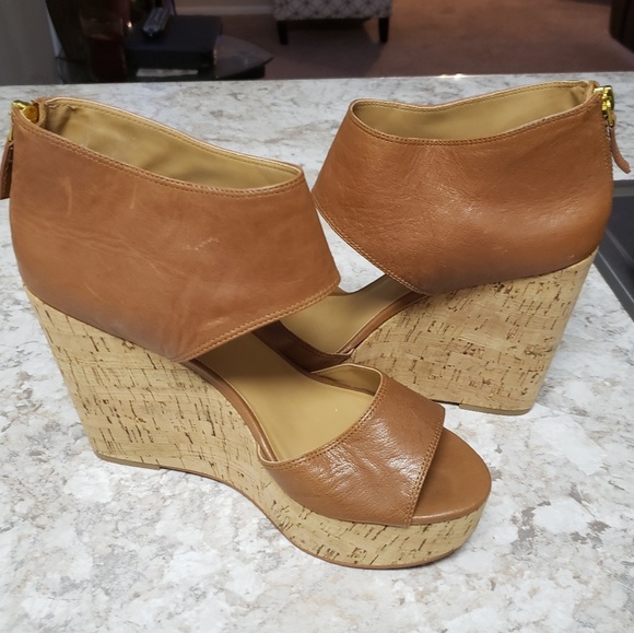 Nine West - Picture 2 of 4